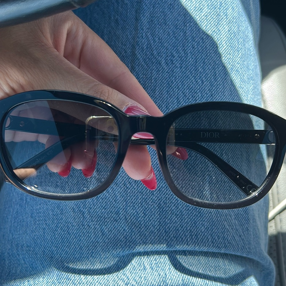 VERY GOOD CONDITION!! Dior sunnies AUTHENTIC (purchased from Nordstrom).